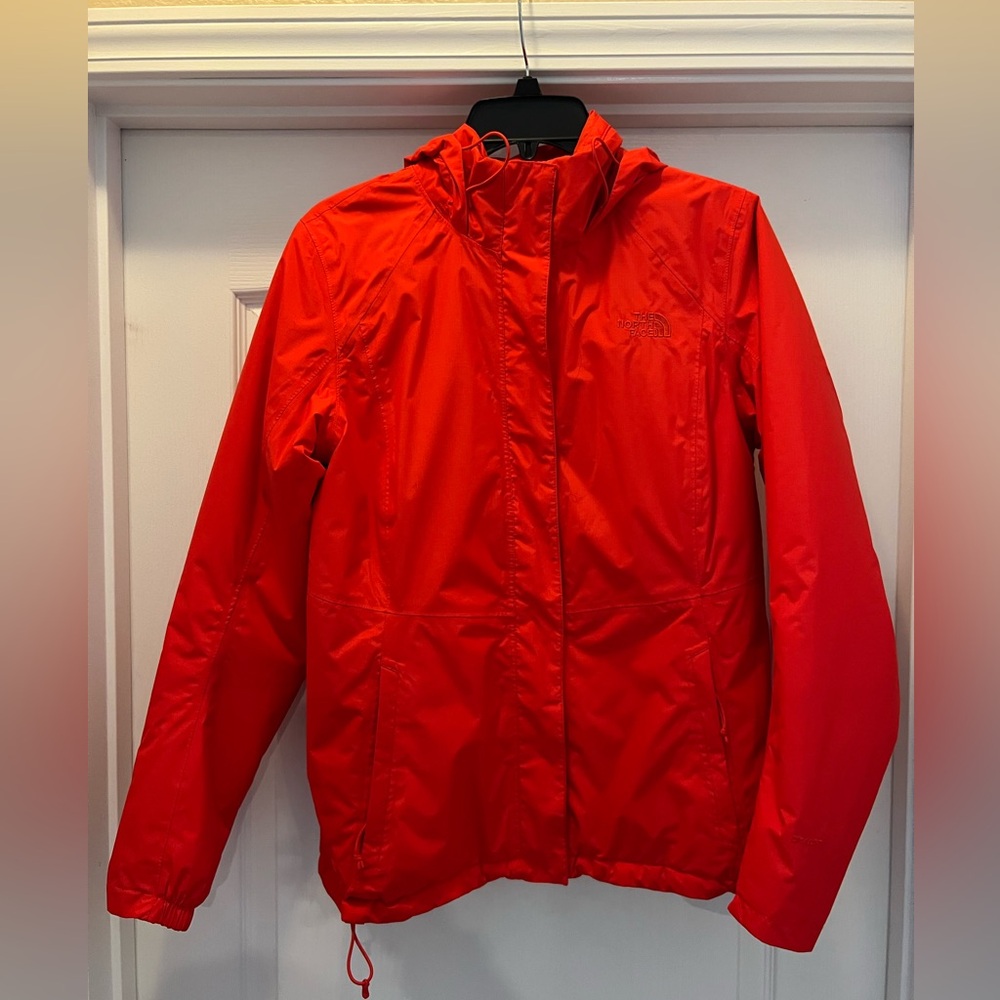 Women Medium North face waterproof Red Jacket, used 4 times, like new